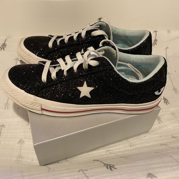 Convers Limited Edition - Picture 2 of 4